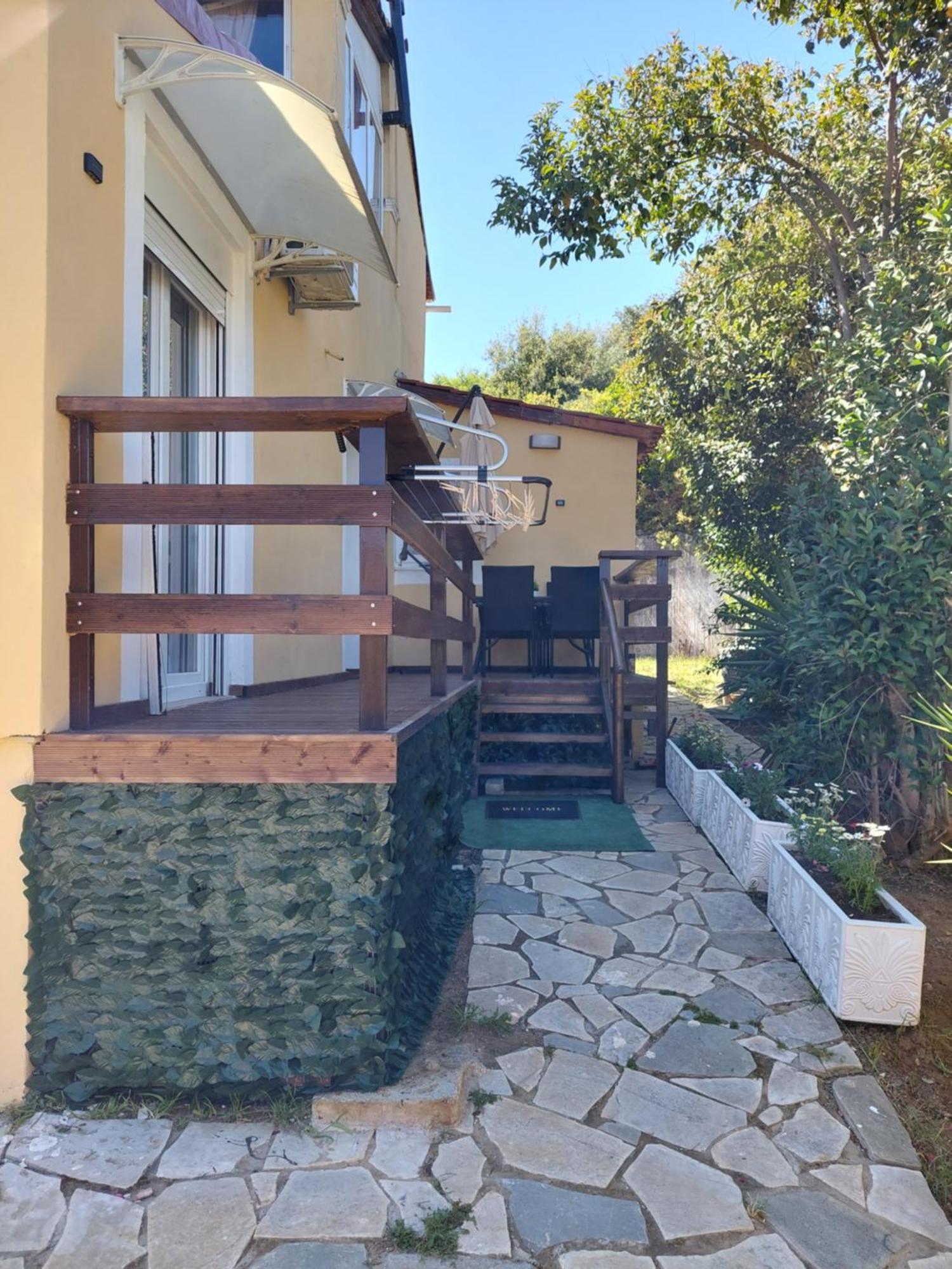 Thanos Guesthouse Corfu Agioi Deka  外观 照片